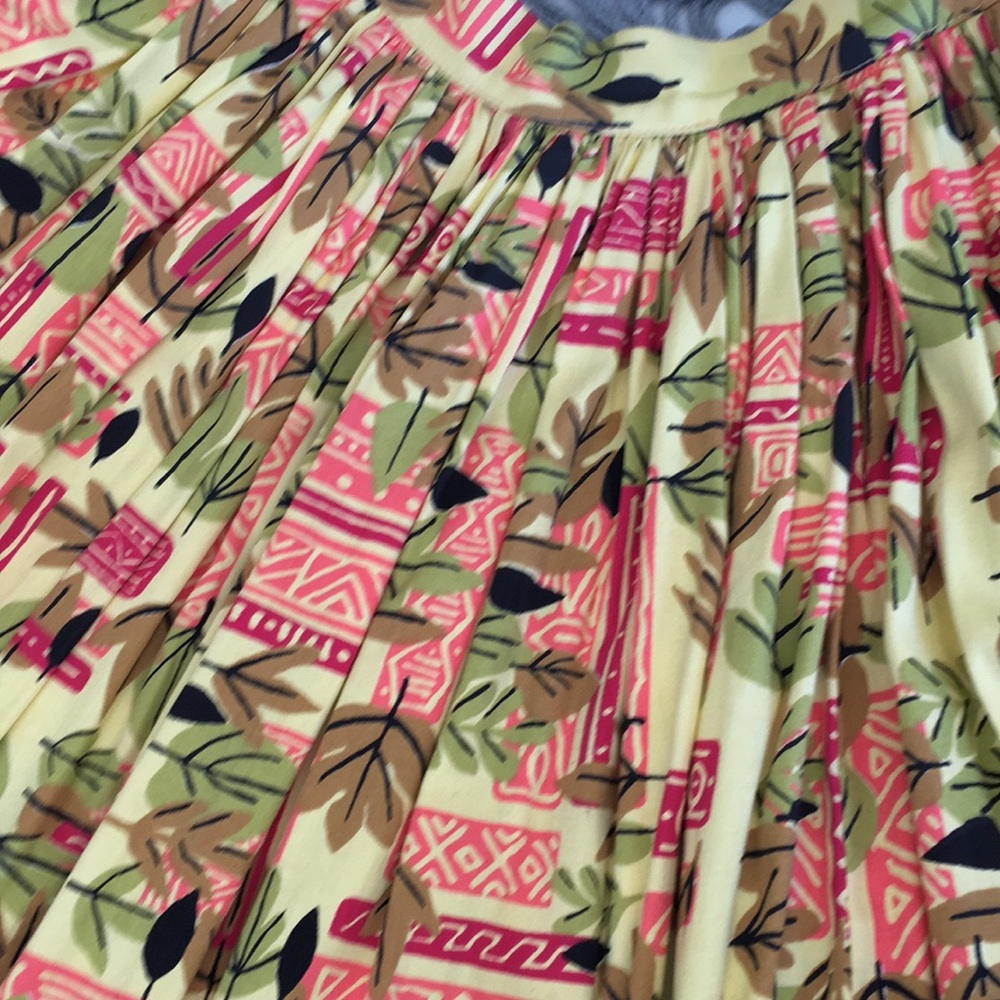 Pinup couture tiki print Jenny skirt - Picture 2 of 2